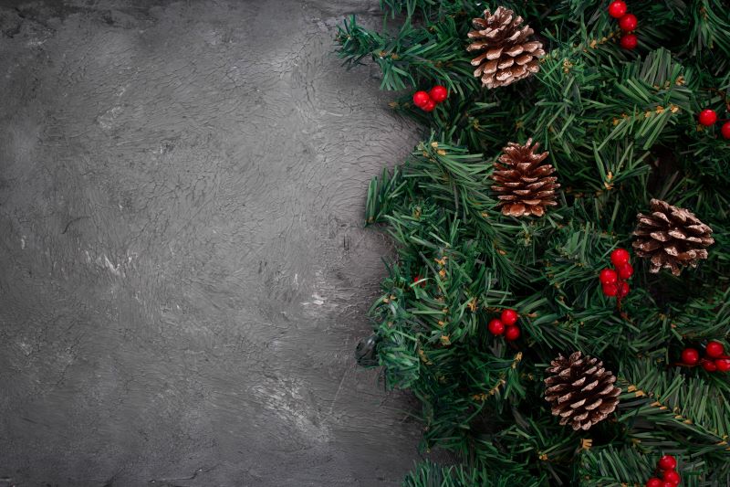 Make This Year’s Christmas Unforgettable With Artificially-Created Evergreen Trees And Decorative Accessories